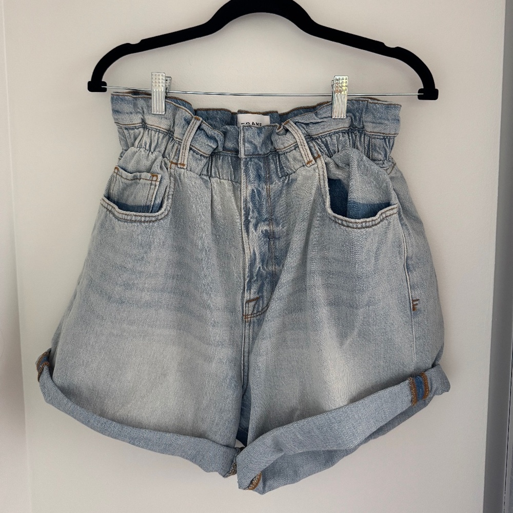 Frame Light Wash Denim Paperbag Shorts